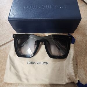 Louis Vuitton Women's Black Square Frame Sunglasses
